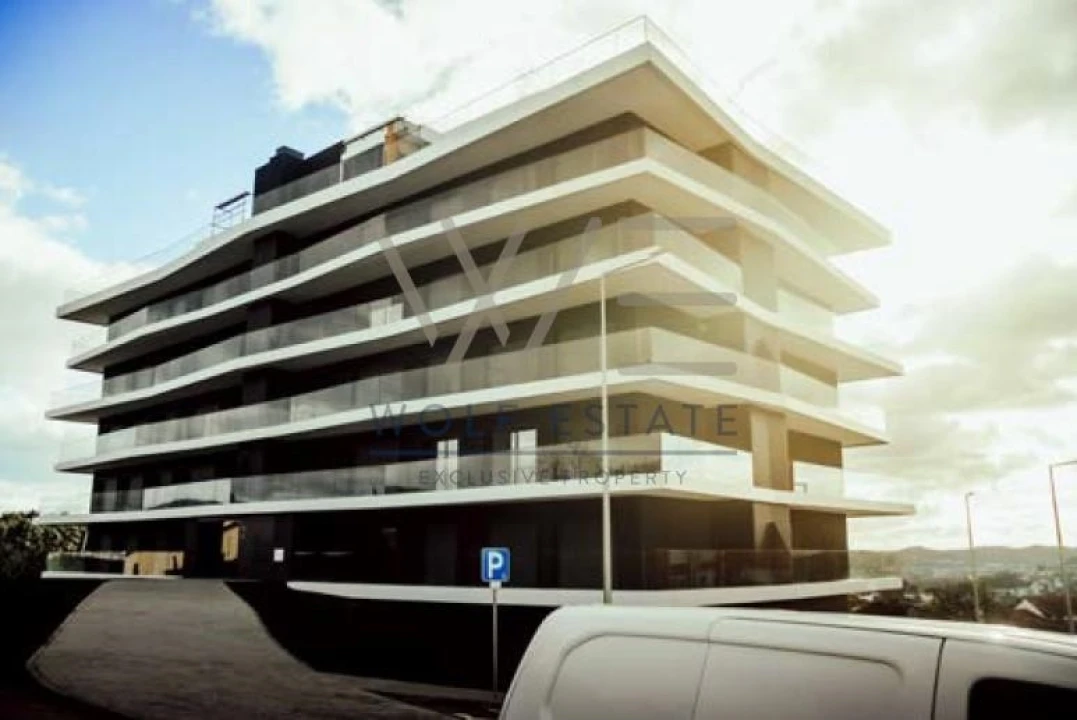 Apartamento T2 para Venda em Ferreiros e Gondizalves Foto 1