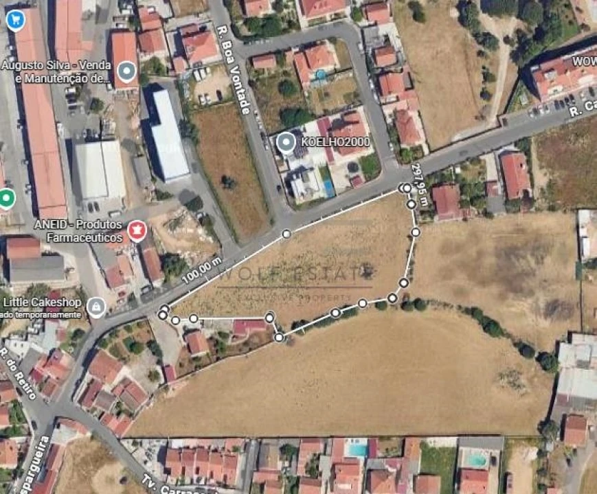 Terreno para Venda em Alcabideche Foto 2