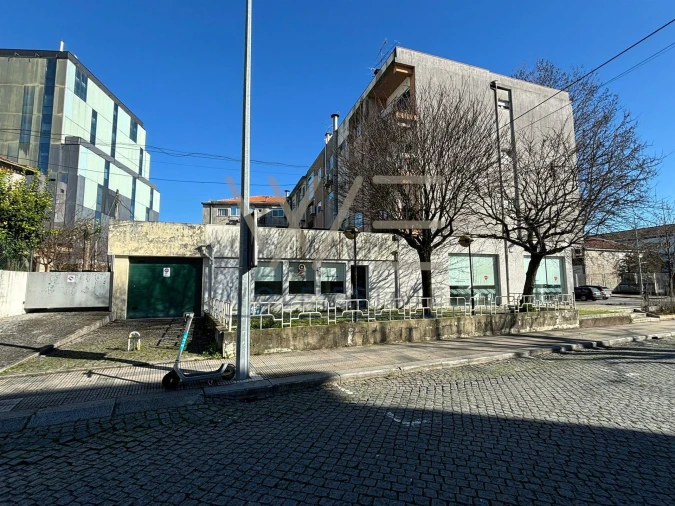 Loja para Venda em Braga (São José de São Lázaro e São João do Souto) Foto 5