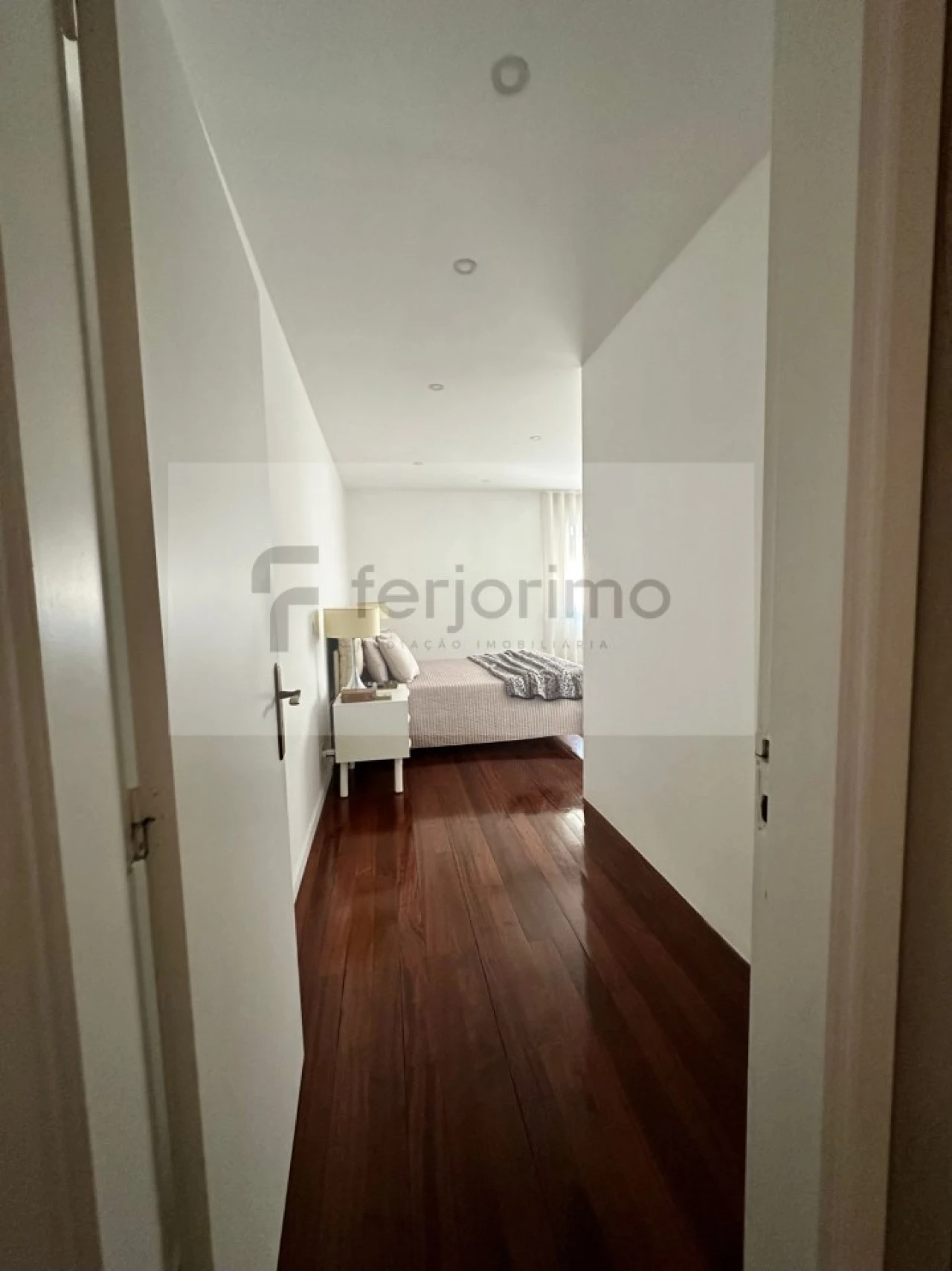 Moradia T4 para Venda em Fermentões Foto 27