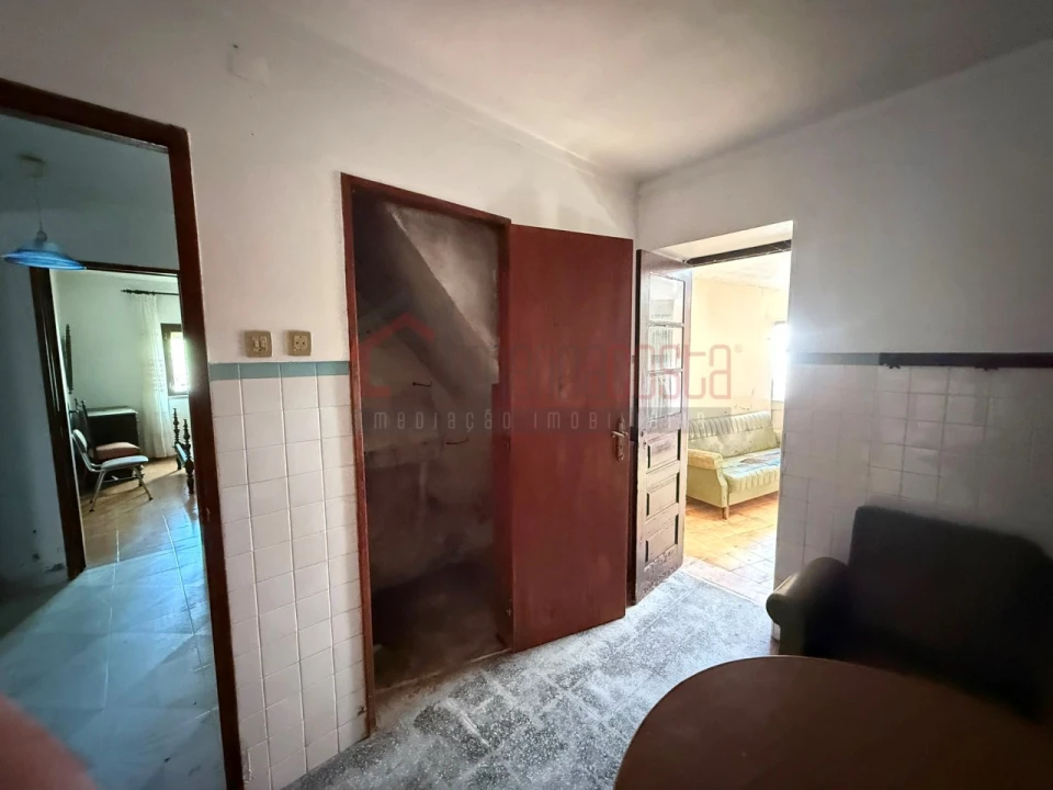 Moradia T2 para Venda em Atouguia da Baleia Foto 5