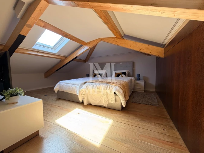 Apartamento T2 para Arrendamento em Santa Maria Maior e Monserrate e Meadela Foto 9