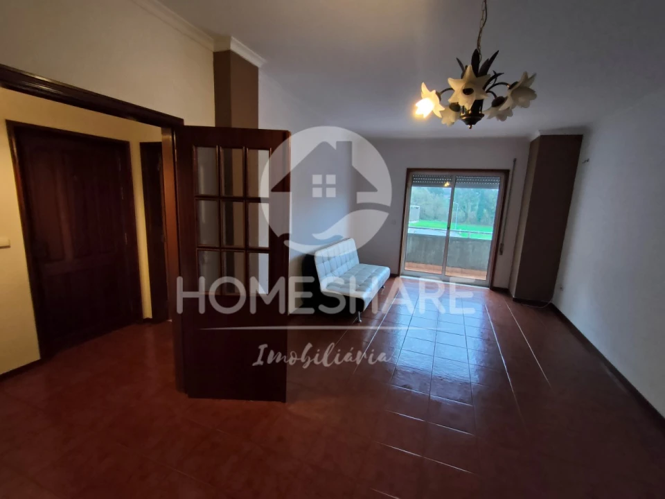 Apartamento T2 para Venda em Valongo Foto 1