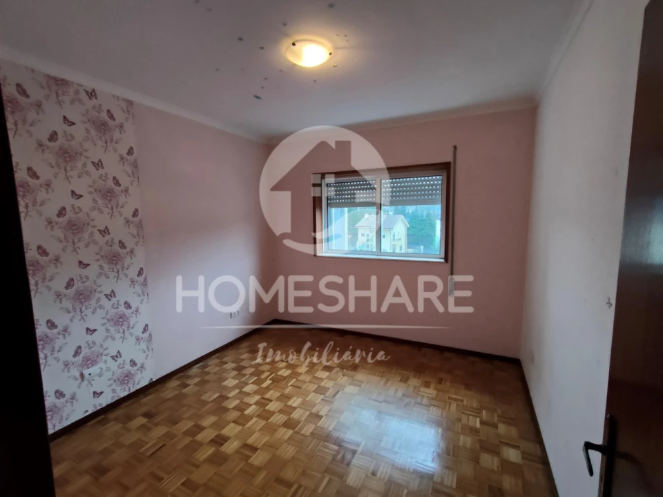 Apartamento T2 para Venda em Valongo Foto 7