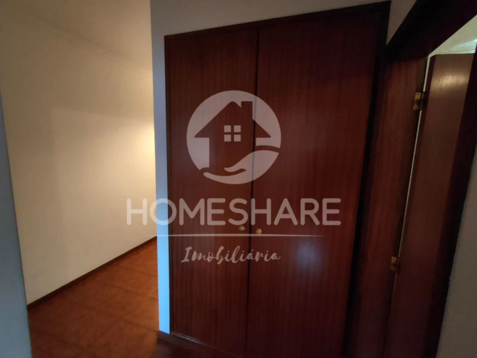 Apartamento T2 para Venda em Valongo Foto 10