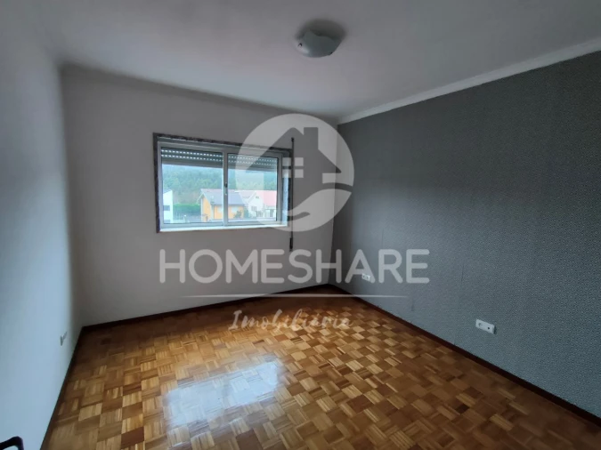 Apartamento T2 para Venda em Valongo Foto 8