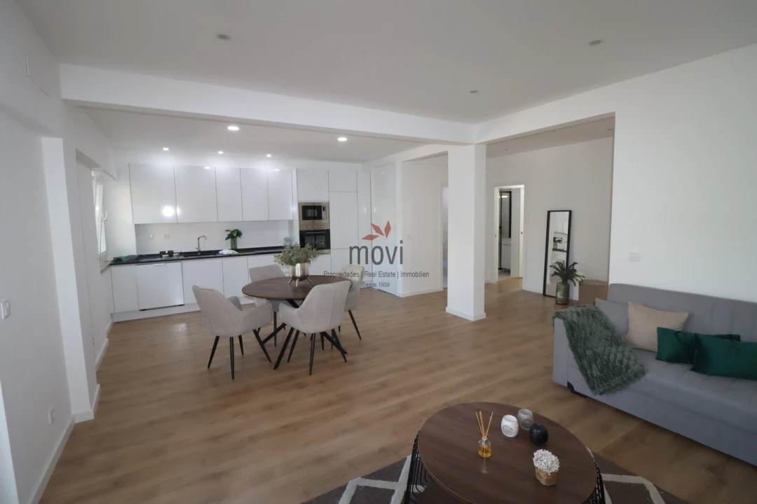 Apartamento T3 para Venda em Benfica Foto 2