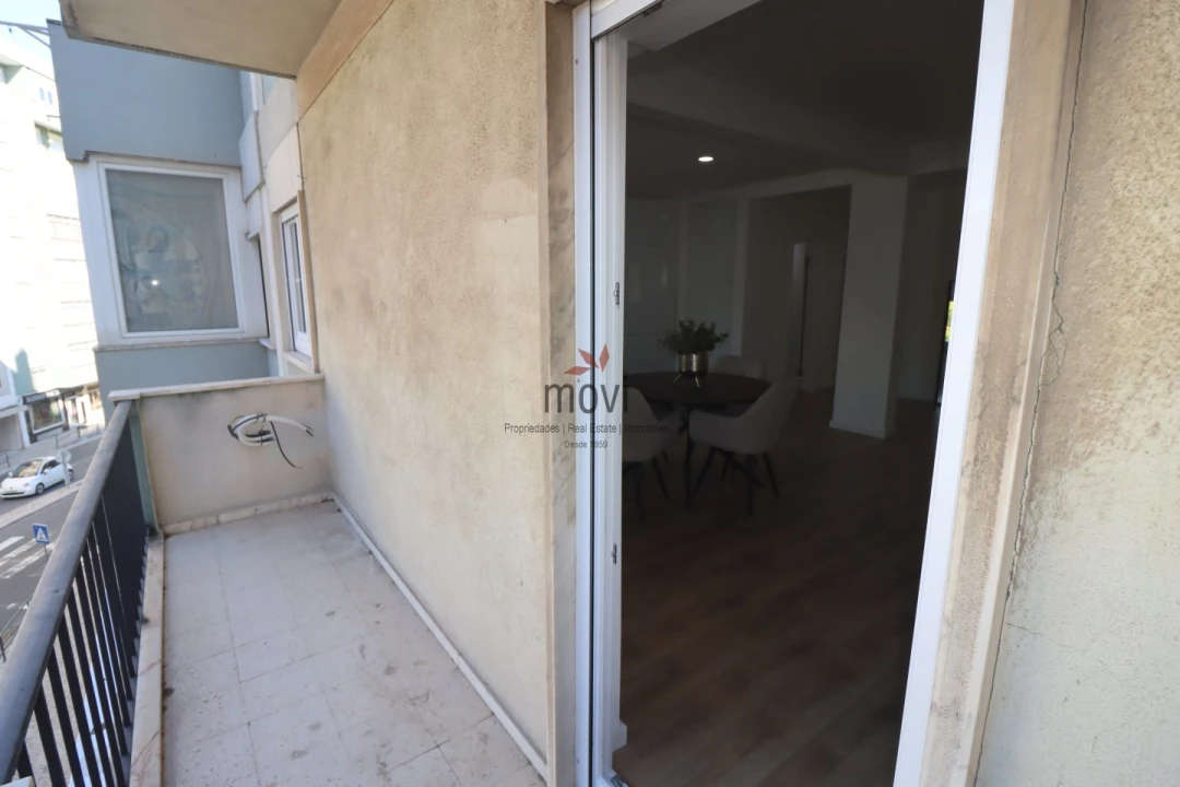 Apartamento T3 para Venda em Benfica Foto 6