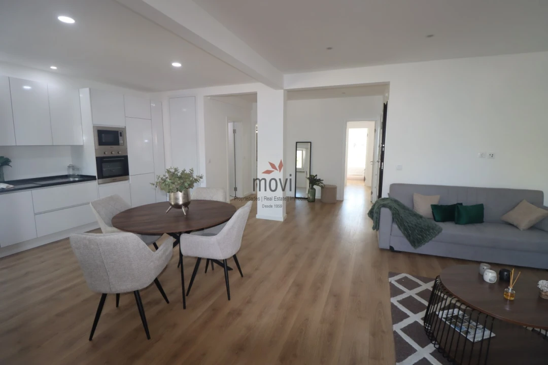 Apartamento T3 para Venda em Benfica Foto 7