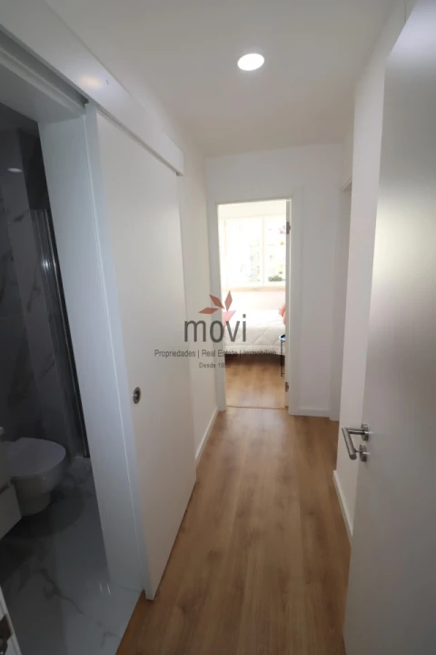 Apartamento T3 para Venda em Benfica