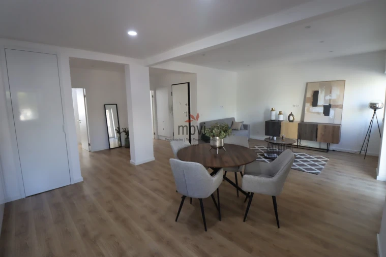 Apartamento T3 para Venda em Benfica Foto 8