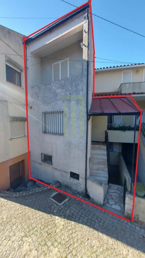 Moradia para Venda em Travanca de Lagos