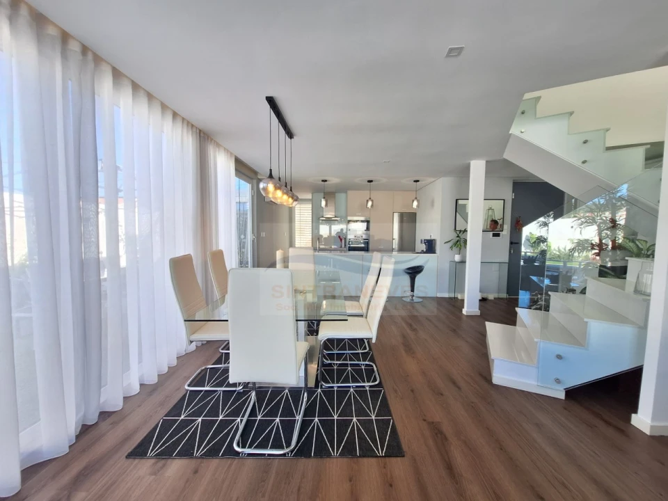 Moradia T3 para Venda em Loures Foto 9