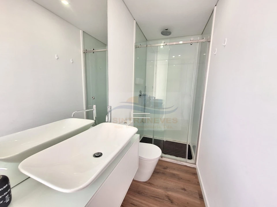 Moradia T3 para Venda em Loures Foto 39
