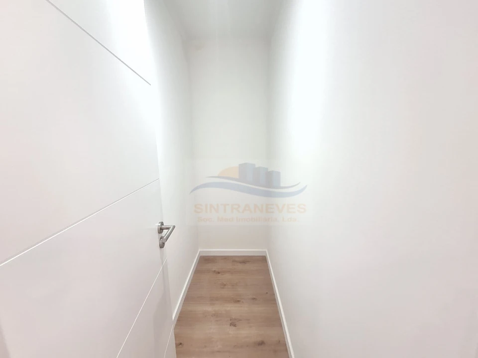 Apartamento T3 para Venda em Mina de Água Foto 7