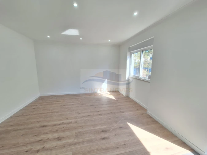 Apartamento T3 para Venda em Mina de Água Foto 5