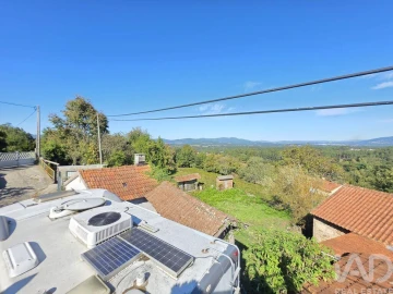 Moradia T4 para Venda em Reboreda e Nogueira