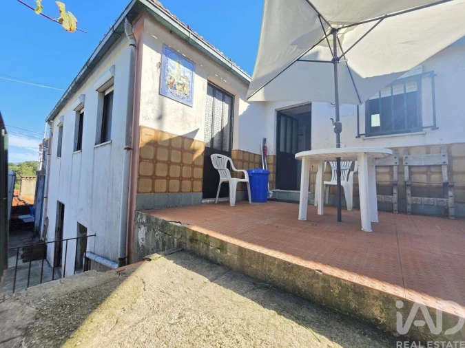 Moradia T4 para Venda em Reboreda e Nogueira Foto 4