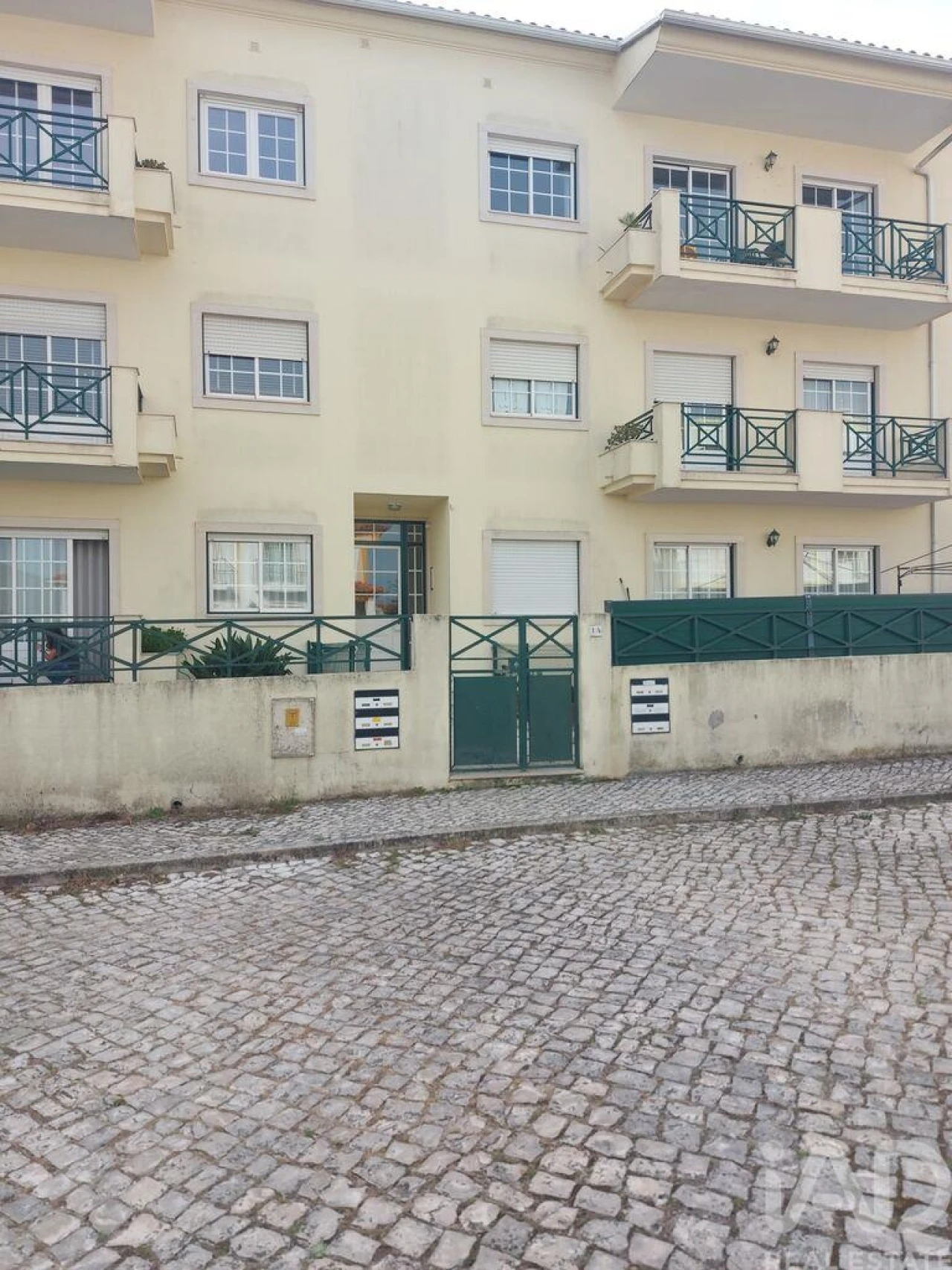 Apartamento T3 para Venda em Nossa Senhora do Pópulo, Coto e São Gregório Foto 1