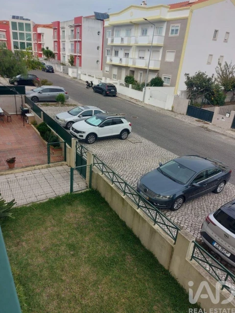 Apartamento T3 para Venda em Nossa Senhora do Pópulo, Coto e São Gregório