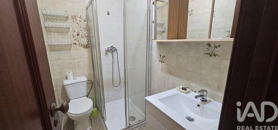 Apartamento T2 para Venda em Seixal, Arrentela e Aldeia de Paio Pires Foto 10