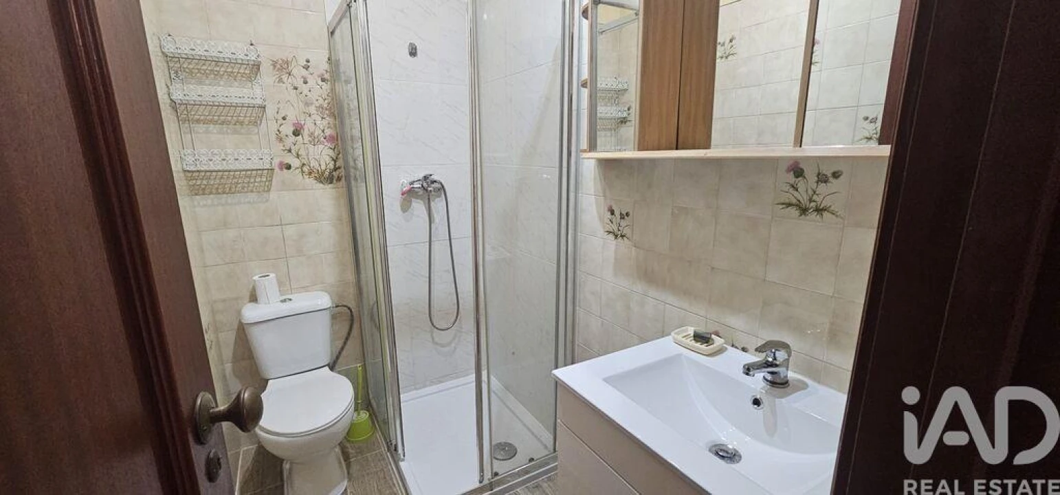 Apartamento T2 para Venda em Seixal, Arrentela e Aldeia de Paio Pires Foto 10