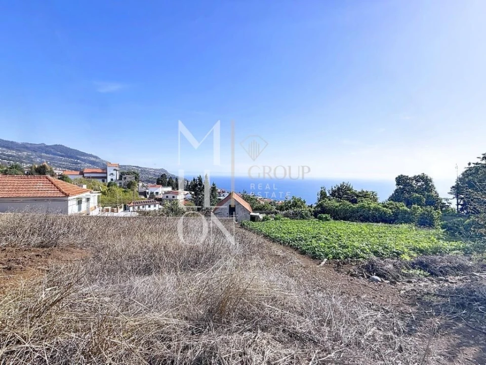 Moradia T2 para Venda em Estreito da Calheta Foto 36