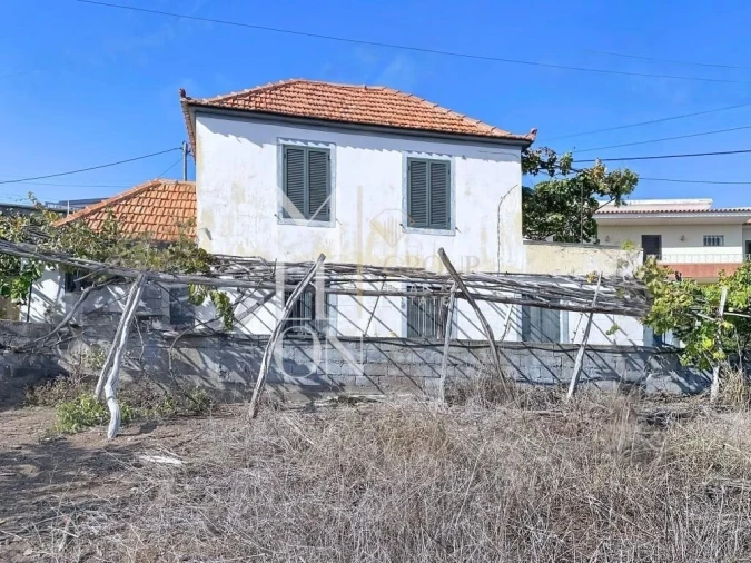 Moradia T2 para Venda em Estreito da Calheta Foto 5