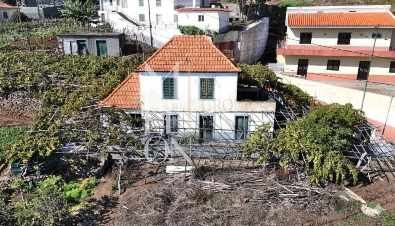 Moradia T2 para Venda em Estreito da Calheta Foto 4