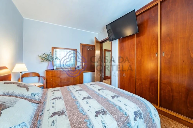 Apartamento T2 para Venda em Valongo Foto 19