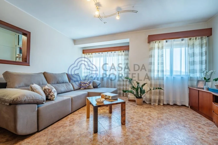 Apartamento T2 para Venda em Valongo Foto 10