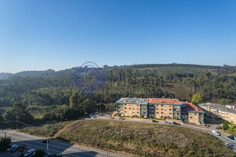 Apartamento T2 para Venda em Valongo Foto 11