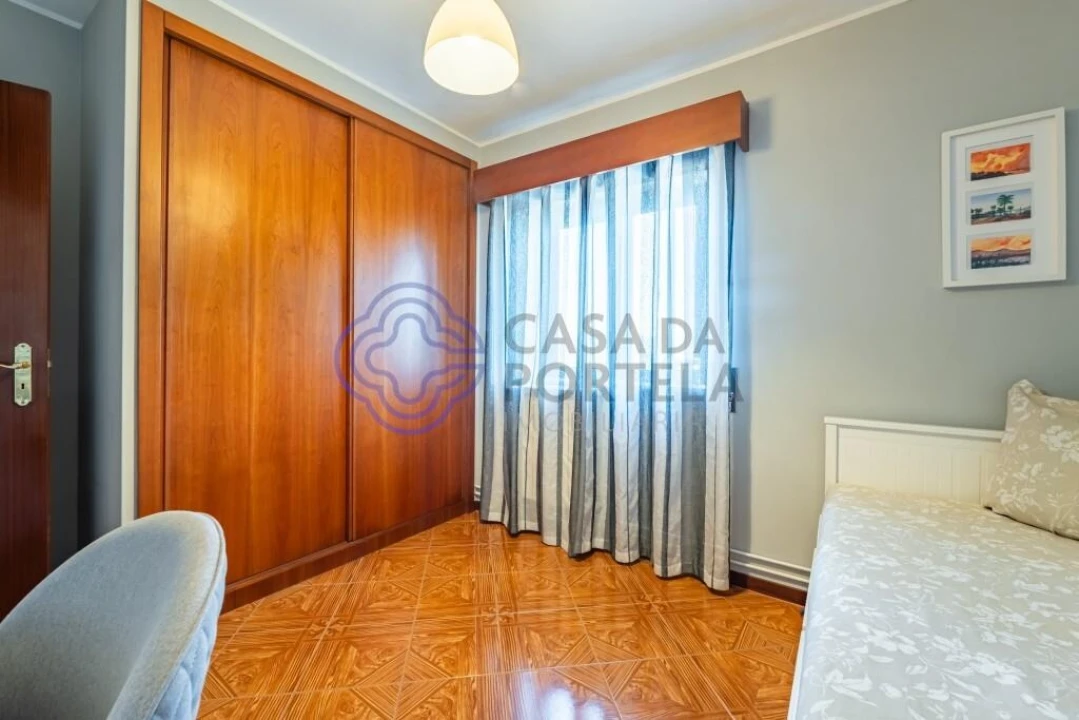 Apartamento T2 para Venda em Valongo Foto 22
