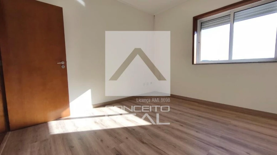 Apartamento T2 para Venda em Meixomil Foto 10