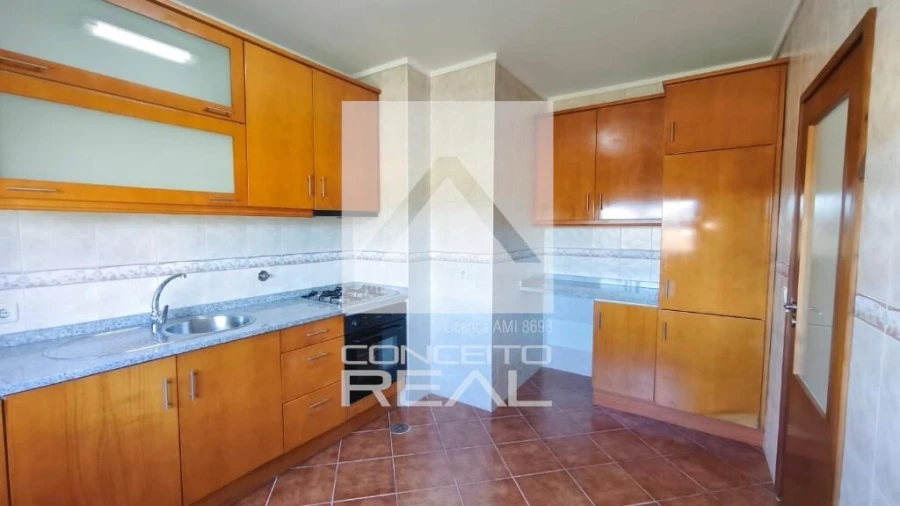 Apartamento T2 para Venda em Meixomil Foto 7