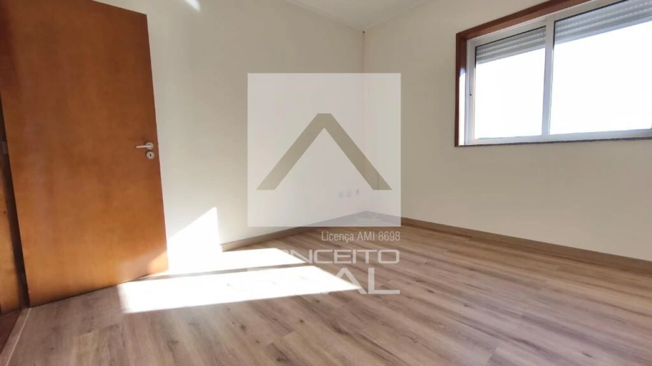 Apartamento T2 para Venda em Meixomil Foto 11