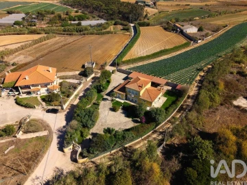 Moradia T3 para Venda em Atouguia da Baleia