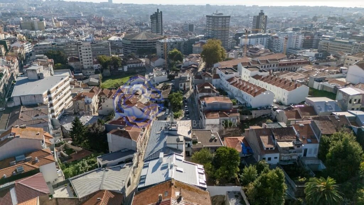 Apartamento para Venda em Cedofeita, Santo Ildefonso, Sé, Miragaia, São Nicolau e Vitória Foto 27
