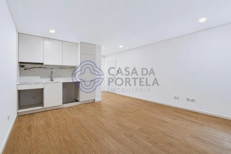 Apartamento para Venda em Cedofeita, Santo Ildefonso, Sé, Miragaia, São Nicolau e Vitória Foto 3