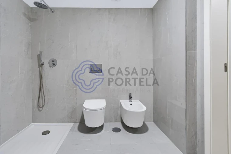 Apartamento para Venda em Cedofeita, Santo Ildefonso, Sé, Miragaia, São Nicolau e Vitória Foto 8