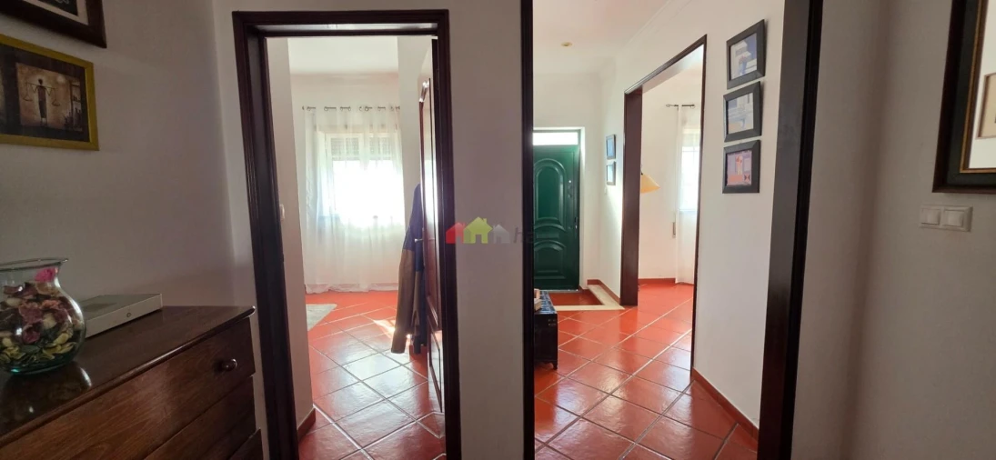 Moradia T3 para Venda em Salvada e Quintos Foto 3