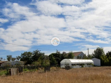 Quinta T3 para Venda em Nossa Senhora da Vila, Nossa Senhora do Bispo e Silveiras