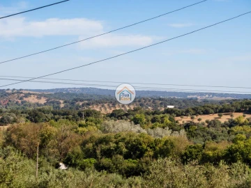 Quinta T3 para Venda em Nossa Senhora da Vila, Nossa Senhora do Bispo e Silveiras