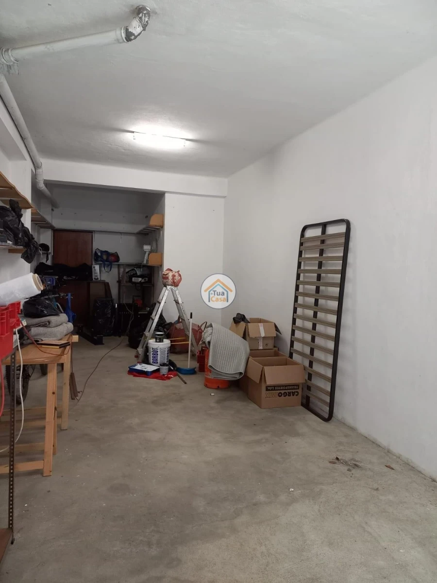 Garagem para Arrendamento em Miranda do Corvo Foto 5