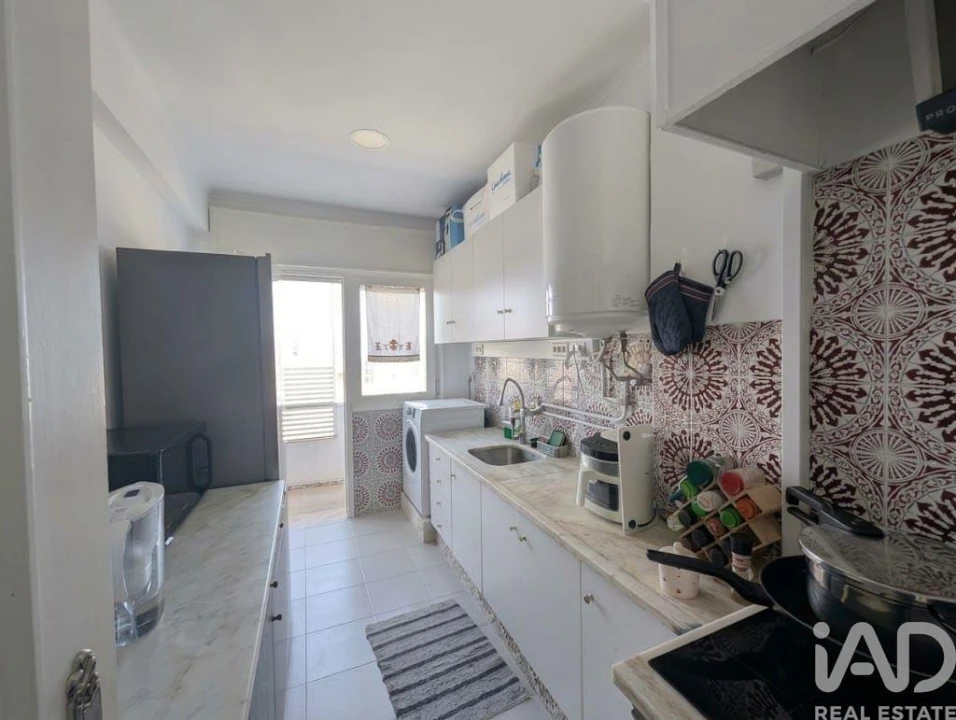 Apartamento T2 para Venda em Faro (Sé e São Pedro) Foto 5
