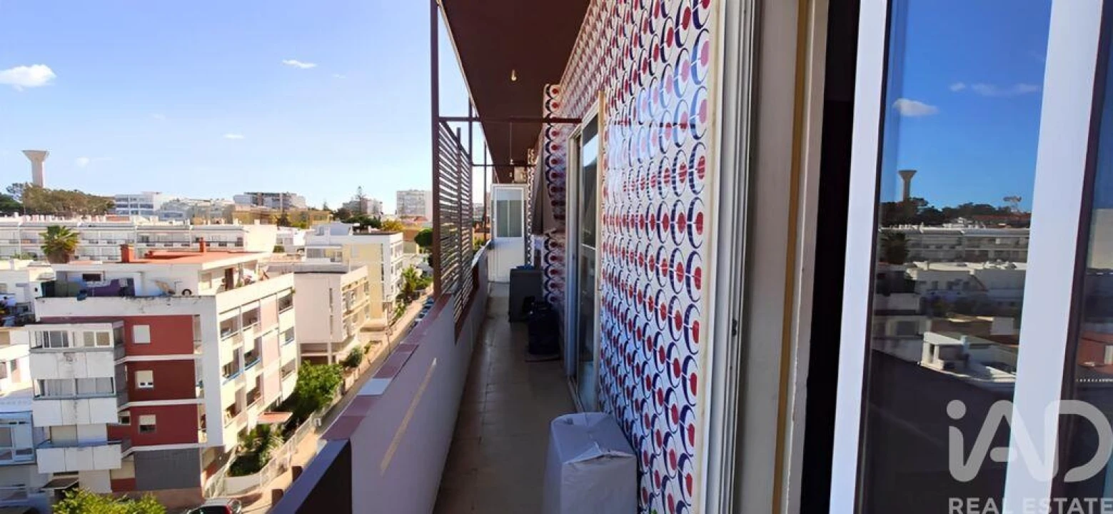 Apartamento T2 para Venda em Faro (Sé e São Pedro) Foto 1
