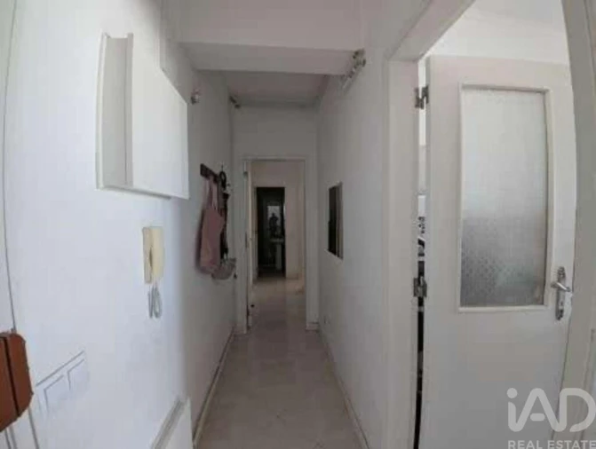 Apartamento T2 para Venda em Faro (Sé e São Pedro) Foto 10