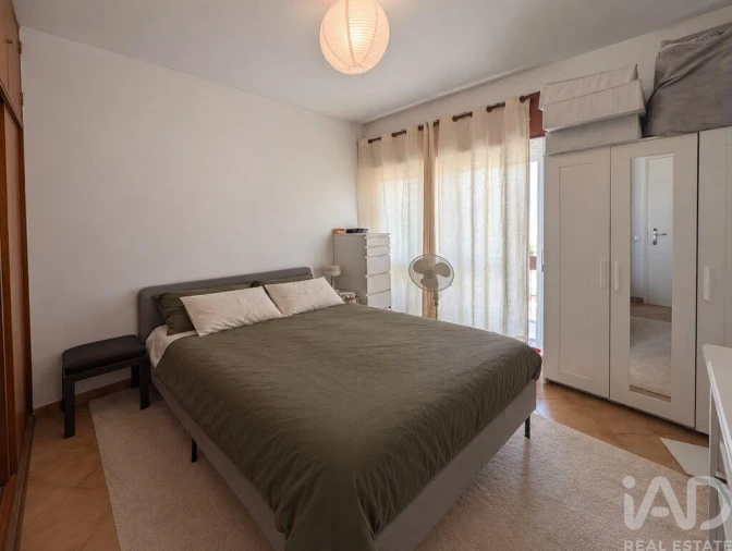 Apartamento T2 para Venda em Faro (Sé e São Pedro) Foto 6