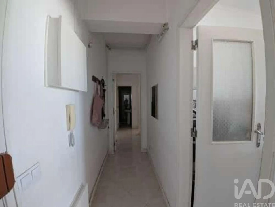 Apartamento T2 para Venda em Faro (Sé e São Pedro) Foto 10