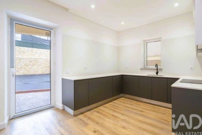 Apartamento T3 para Venda em Loule (São Clemente)